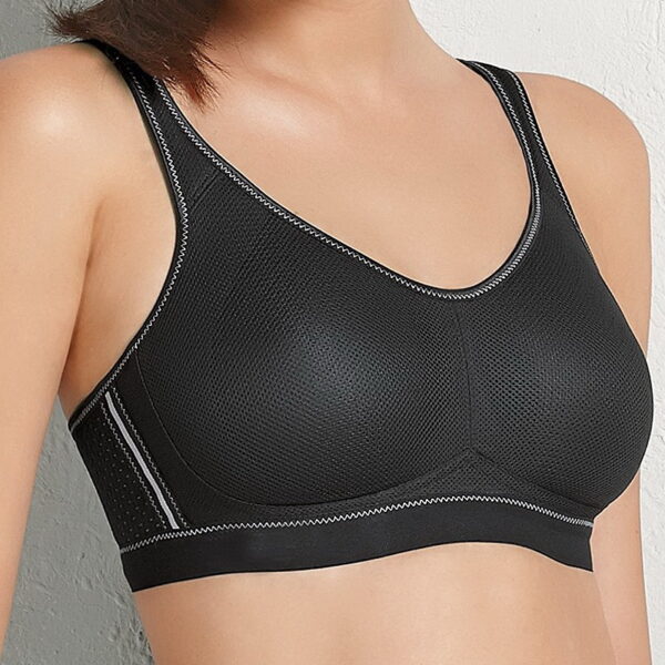 Gym-Bra09